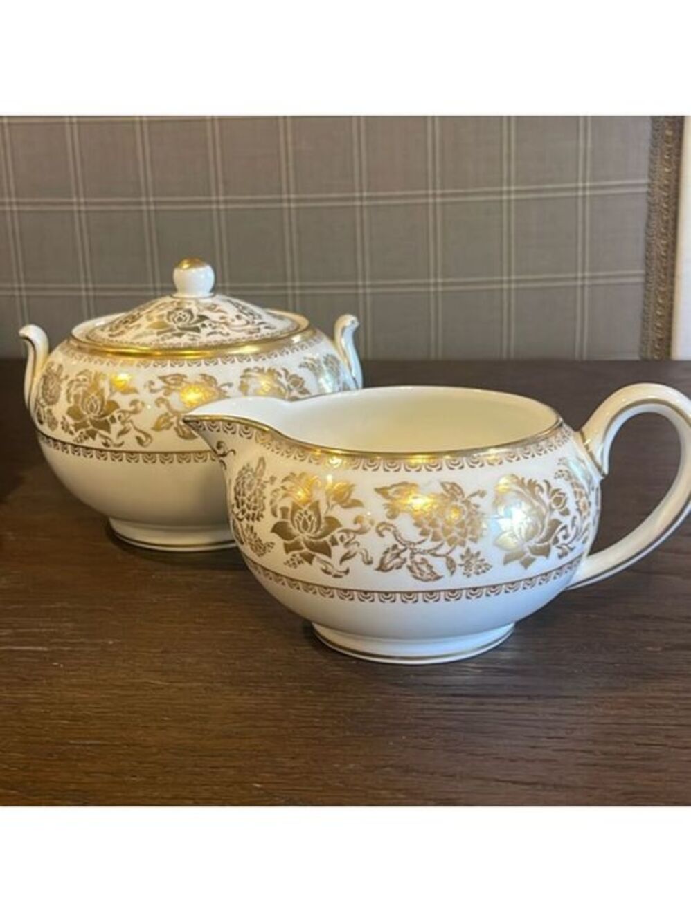 Wedgewood Gold Damask Lidded Sugar Bowl And Creamer